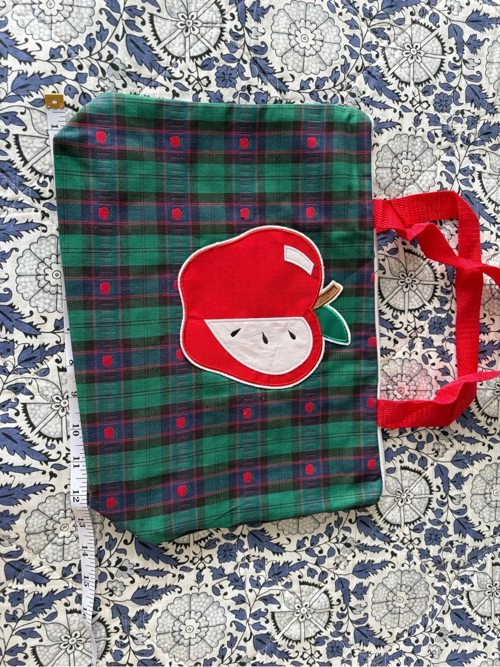 NWT lunch bag Plaid Tote with Red Apple Applique see coordinating bags bundle